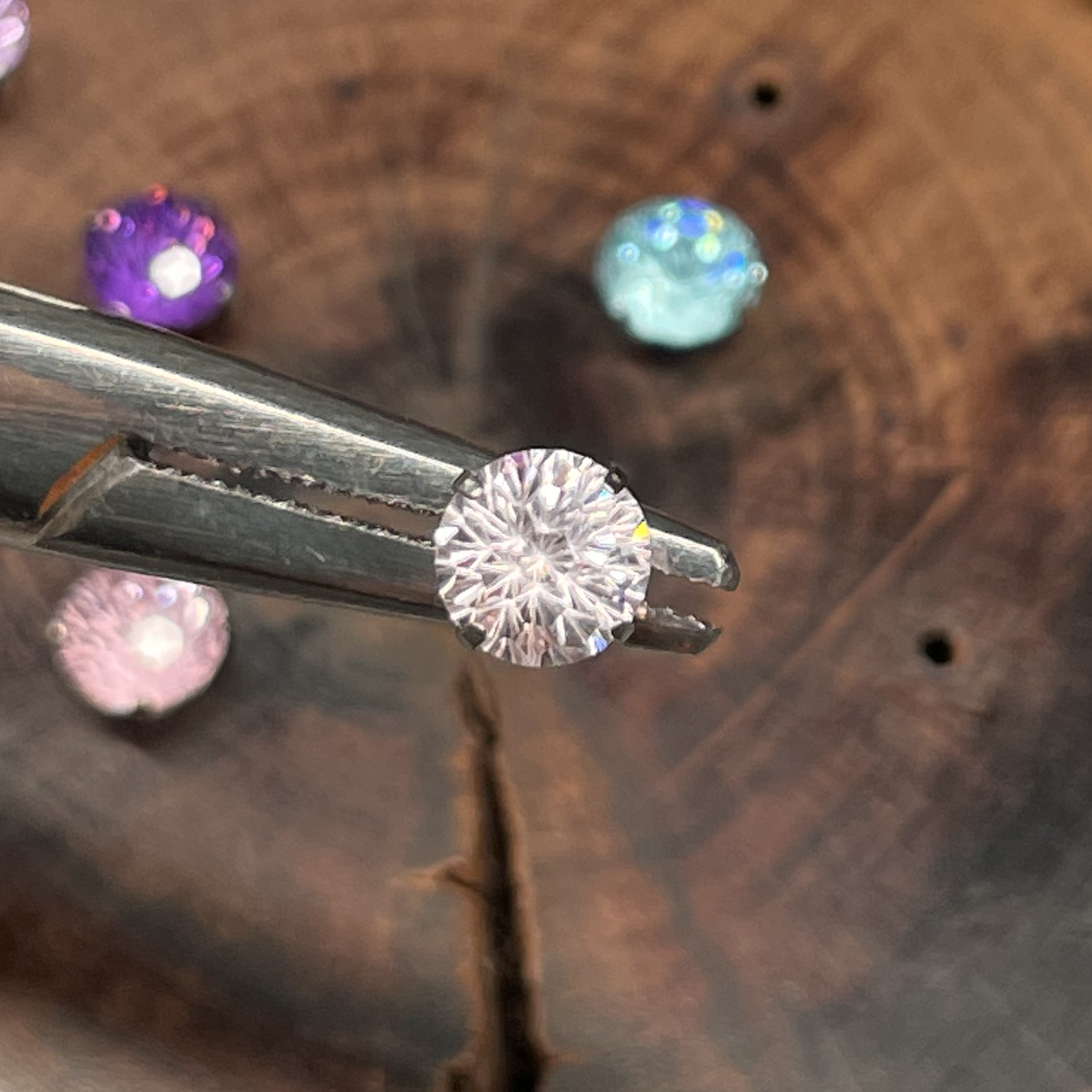 Titanium Ear Stud with Curved Prong-Set Zirconia - 6mm Firework Cut