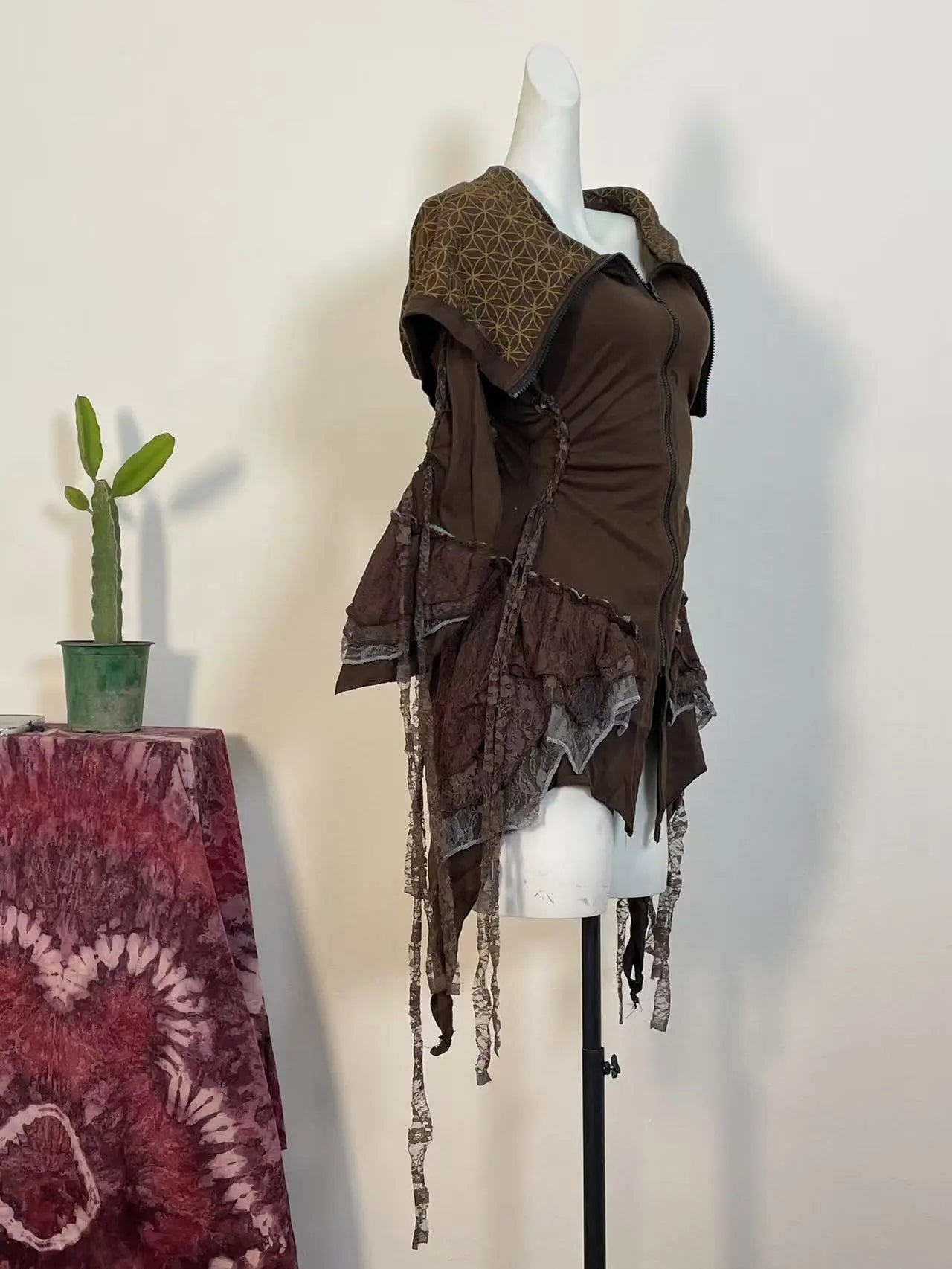 [Dune Melody] Brown Fringe Witch Top + Lace Fairy Embroidered Skirt Set (Final Sale / No Returns or Exchanges) · Milk Tea Brown Skirt