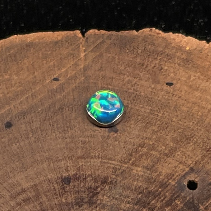 Titanium Stud | 5mm Wave-Bezel Opal Earring