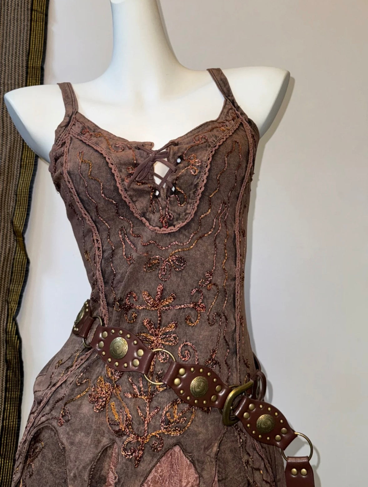 【Milk Tea Elf】Embroidered Elf Camisole & Lace Midi Skirt (Final Sale / No Returns or Exchanges)